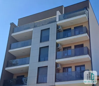 Cara Lazara 12 | 4zida.rs