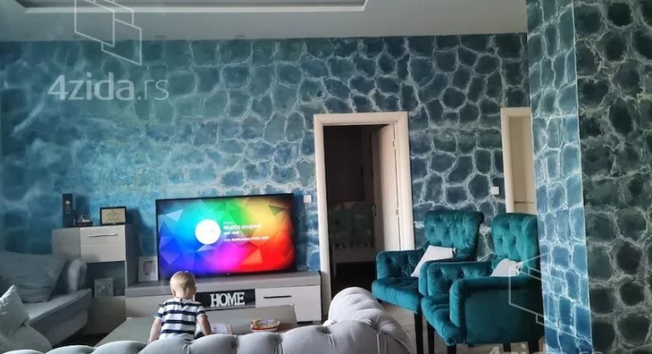 Poslovna zgrada | 4zida