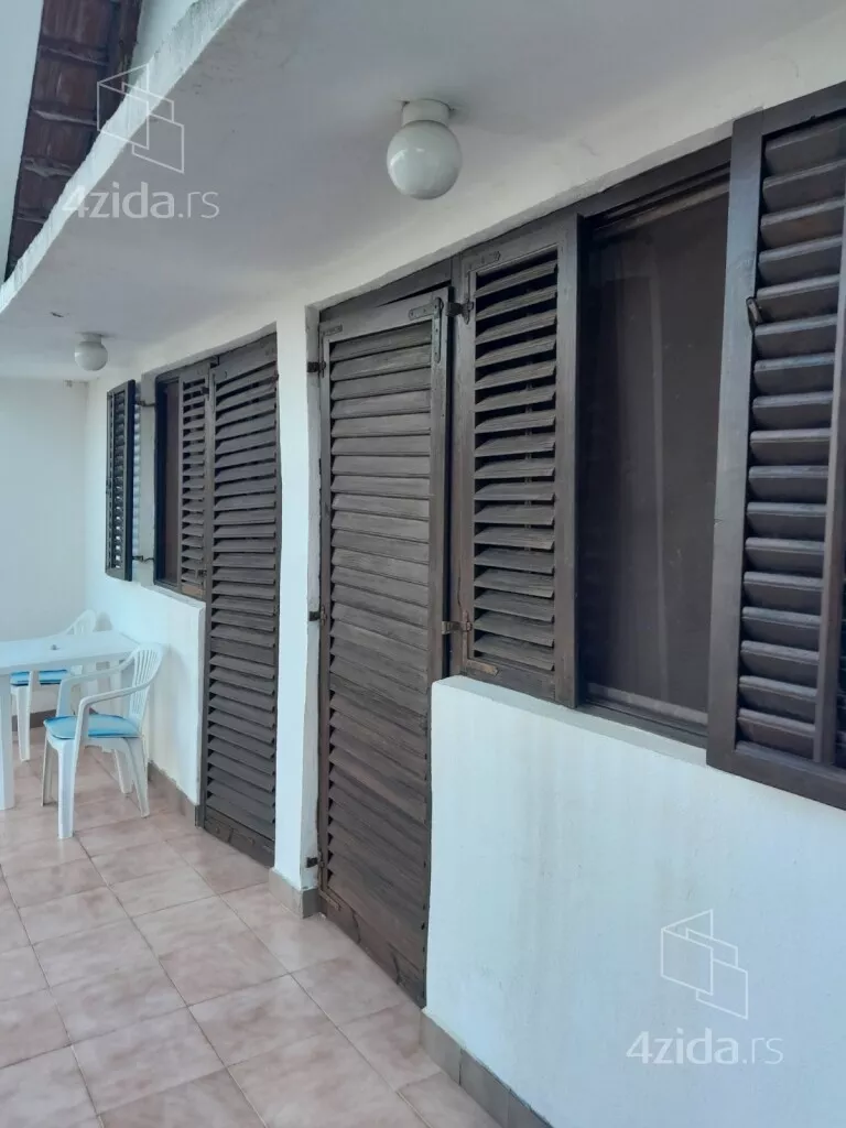 5-etažna kuća | 4zida