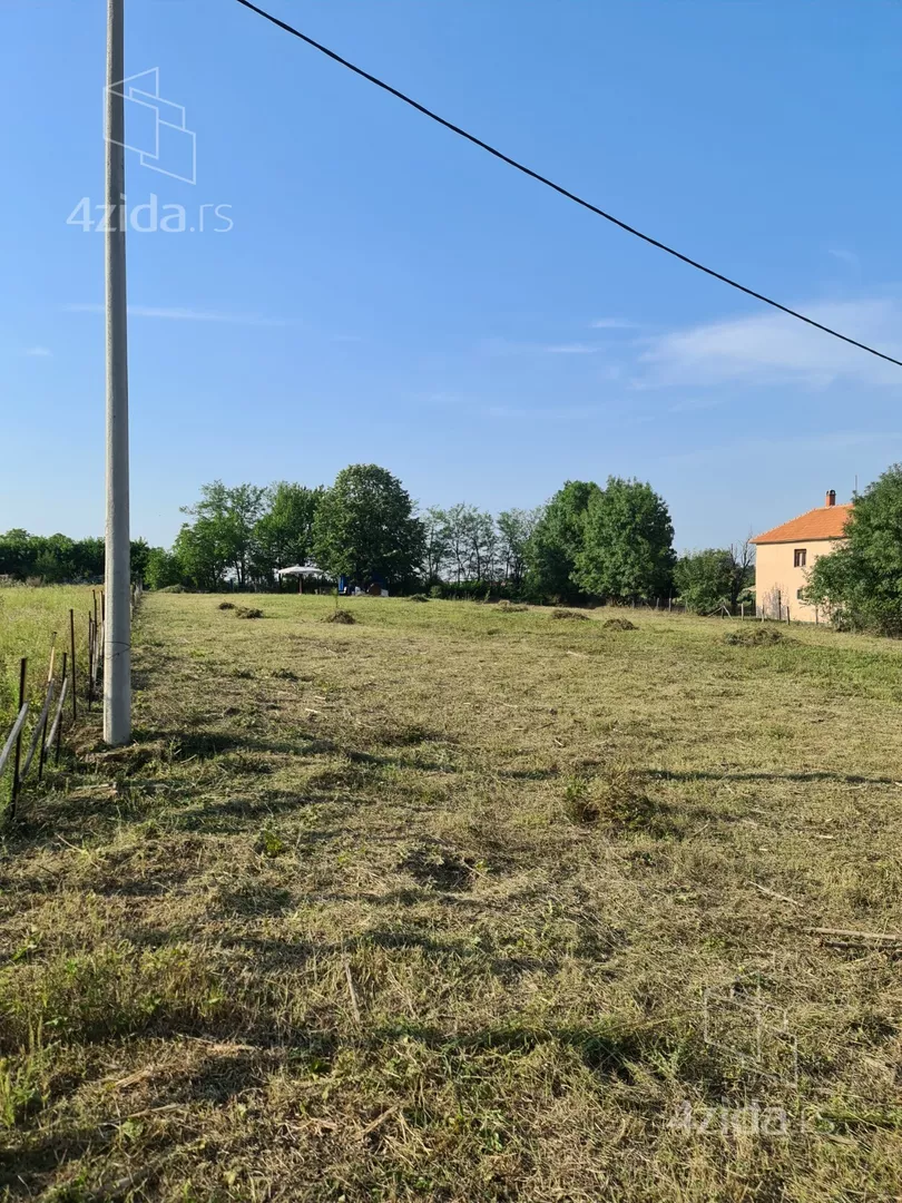Građevinsko zemljište | 4zida