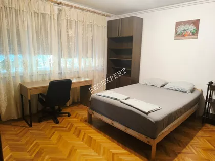 Blagoja Parovića 4 | 4zida.rs