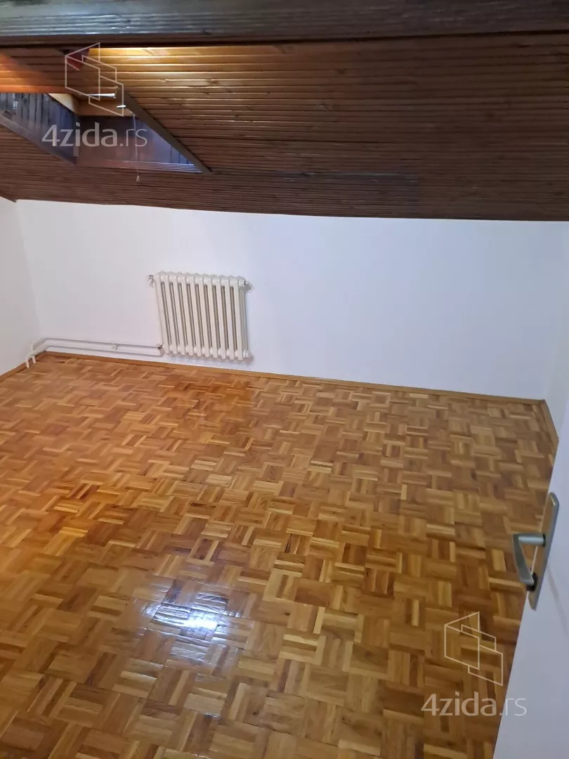 4-etažna kuća | 4zida