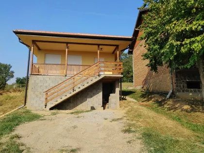 Svetosavska bb | 4zida.rs