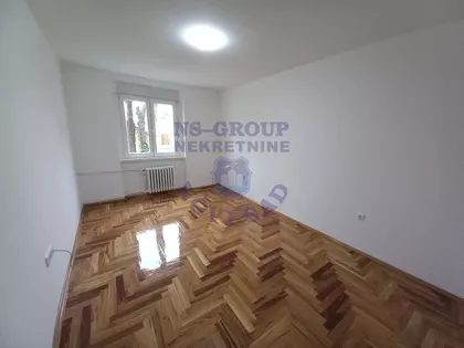 Železnička stanica | 4zida.rs