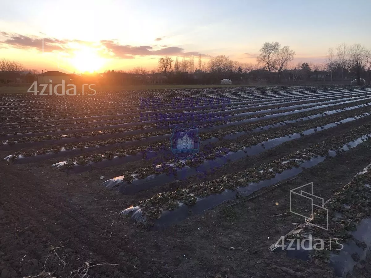 Građevinsko zemljište | 4zida