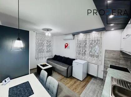 Sretena Stefanovića | 4zida.rs