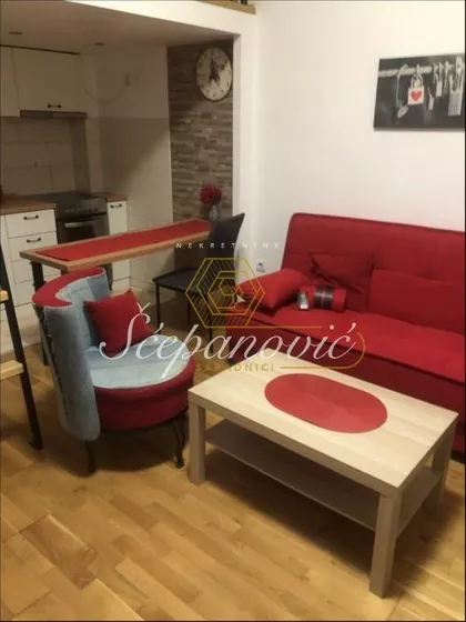 Bulevar Oslobođenja | 4zida.rs