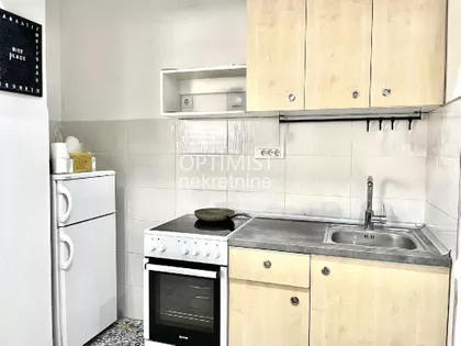 Vojvode Dobrnjca | 4zida.rs