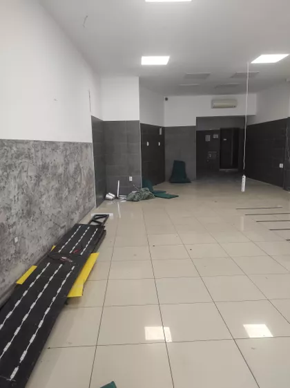 Trg Cara Jovana Nenada 7 | 4zida.rs