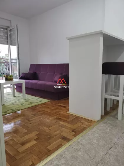 Heroja Pinkija | 4zida.rs
