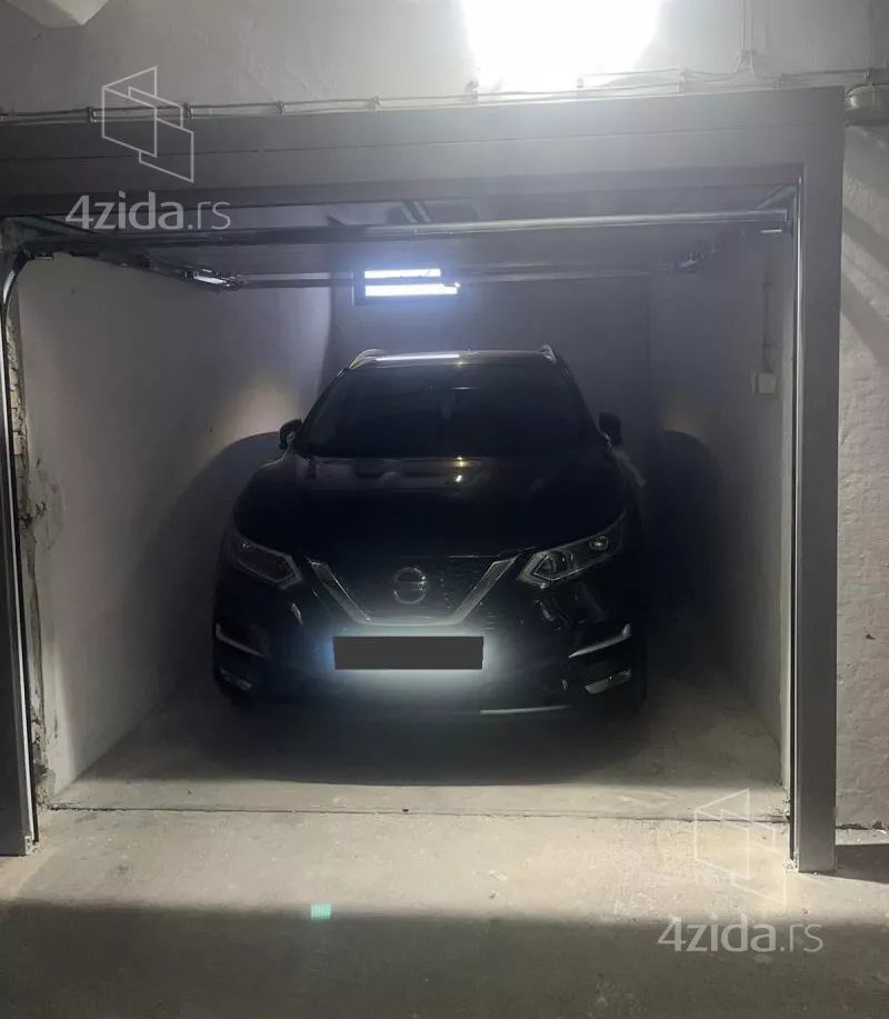 Garaža | 4zida