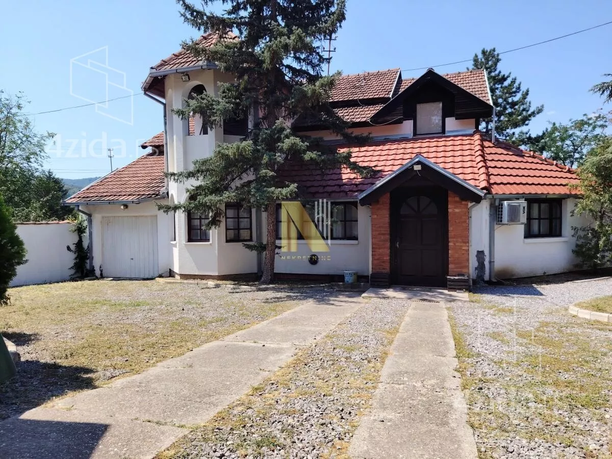 Kuća | 4zida