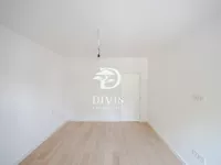 Sedmosoban stan | 4zida