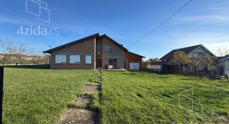 2-etažna kuća | 4zida