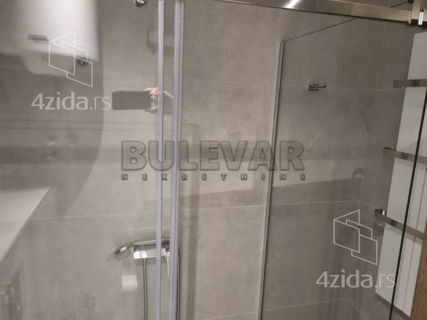Garsonjera | 4zida