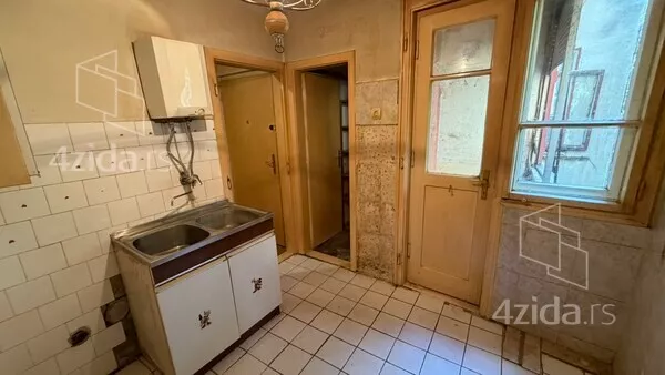 Продается двухкомнатная квартира, Зренянин, Dunavska, 43.000€, 37m² — фото