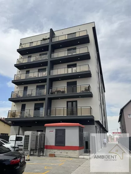 Novi Banovci | 4zida.rs