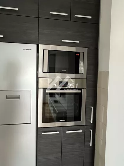 Novosadskog sajma | 4zida.rs