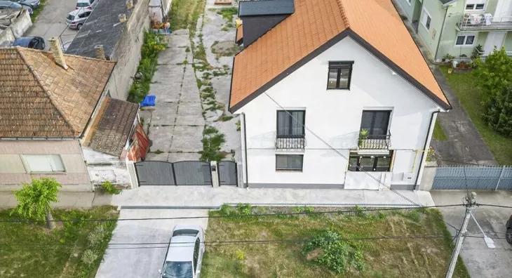 3-etažna kuća | 4zida