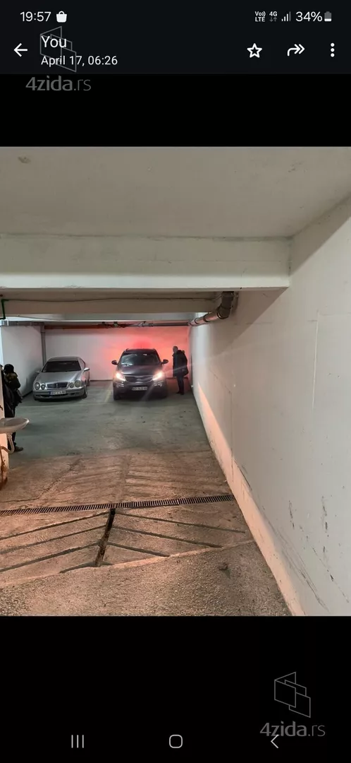 Garaža | 4zida