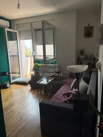 Valtrovićeva | 4zida.rs