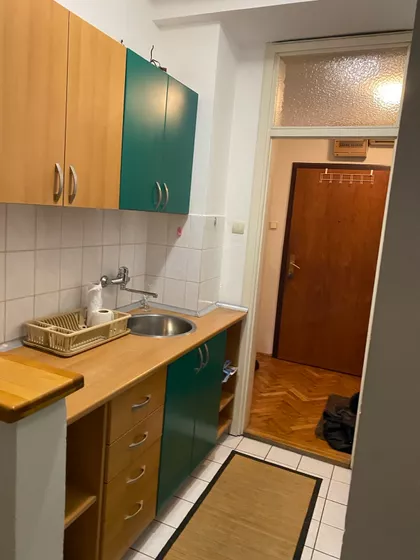 Balzakova | 4zida.rs