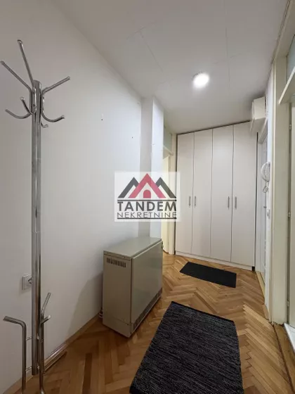Bulevar Zona 1 | 4zida.rs