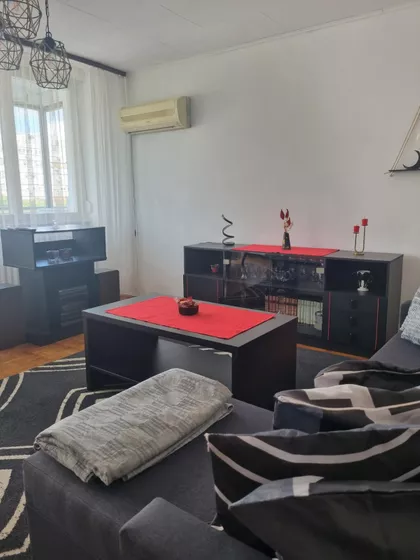 Bulevar Oslobođenja | 4zida.rs