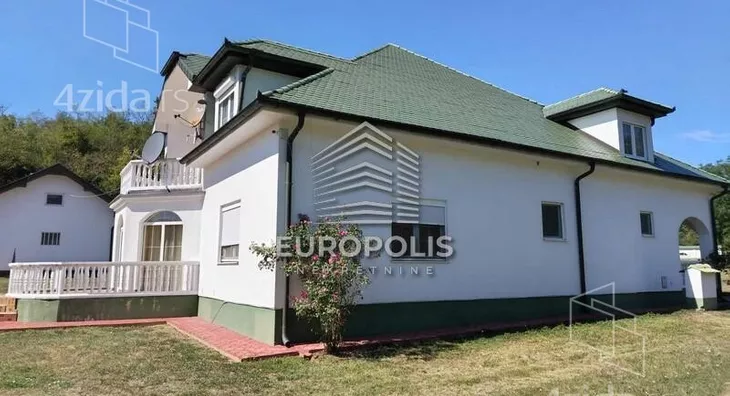 3-etažna kuća | 4zida
