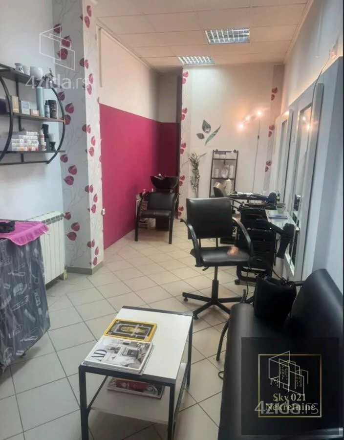 Poslovni prostor | 4zida