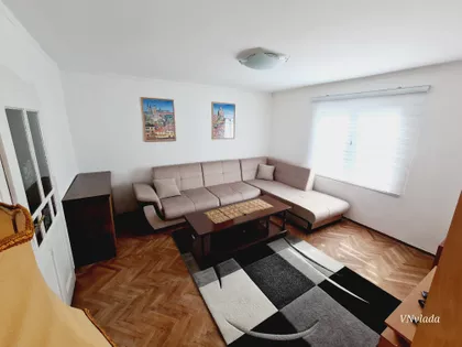 Zetska 17 | 4zida.rs