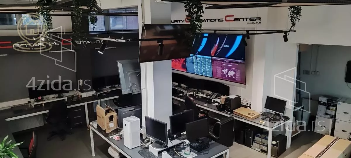 Poslovni prostor | 4zida