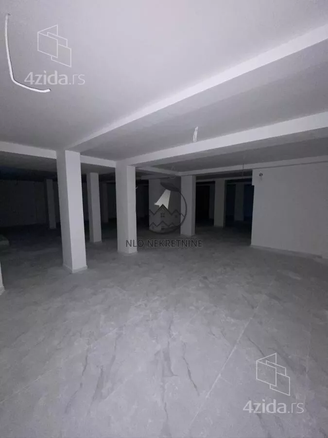 Lokal | 4zida