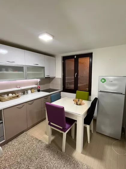 Jug Bogdanova | 4zida.rs