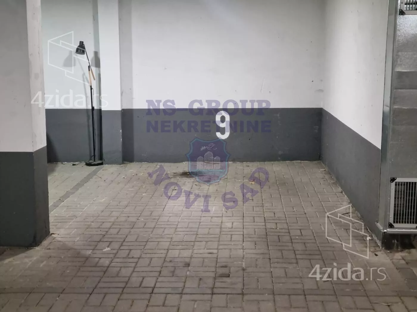 Garaža | 4zida