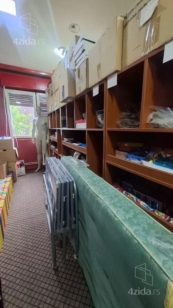 Poslovni prostor | 4zida