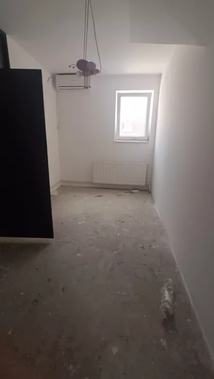 Cara Dušana | 4zida.rs