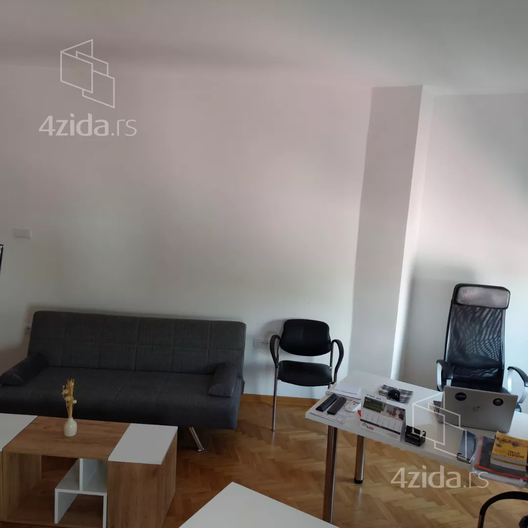 Kancelarija | 4zida