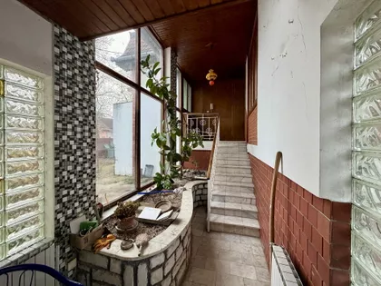 Mali Radanovac | 4zida.rs