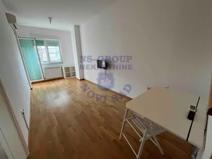 Limanska Pijaca | 4zida.rs