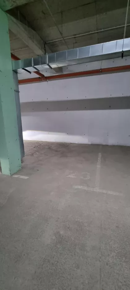 Milovana Gušića 99A | 4zida.rs