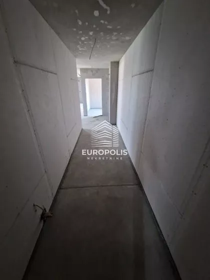 Ugrinovačka | 4zida.rs