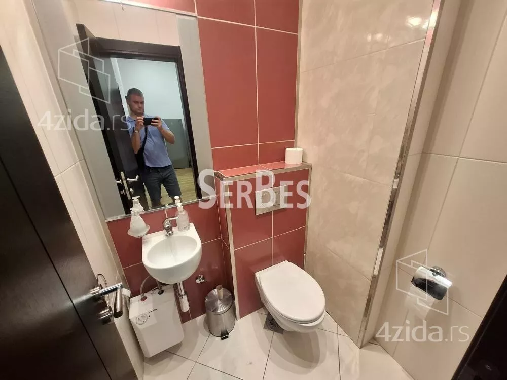 Kancelarija | 4zida