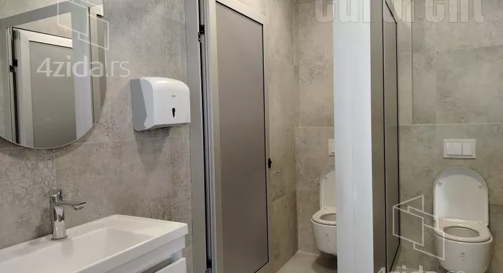 Poslovni prostor | 4zida