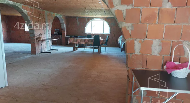 3-etažna kuća | 4zida