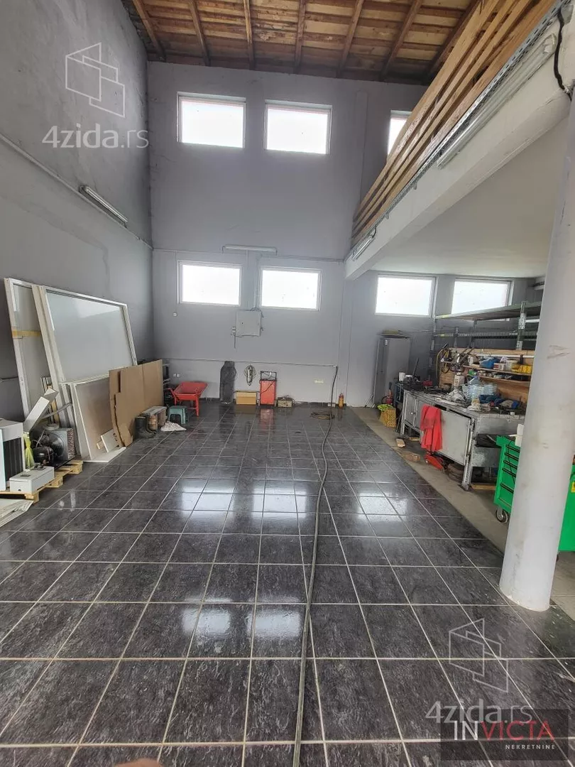 Poslovni prostor | 4zida