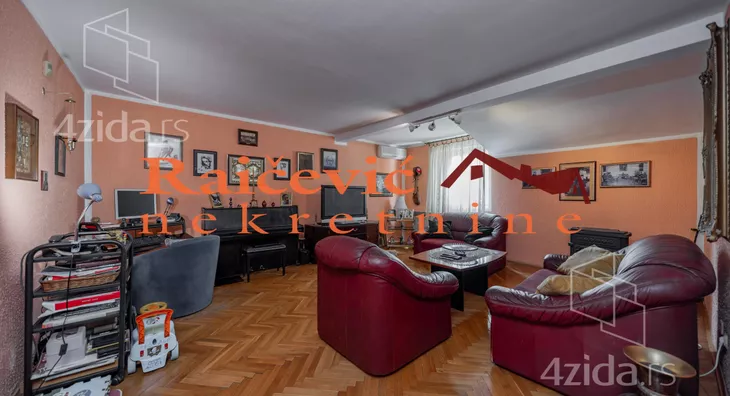 Kuća | 4zida