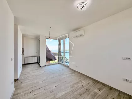 Dunavski kej | 4zida.rs