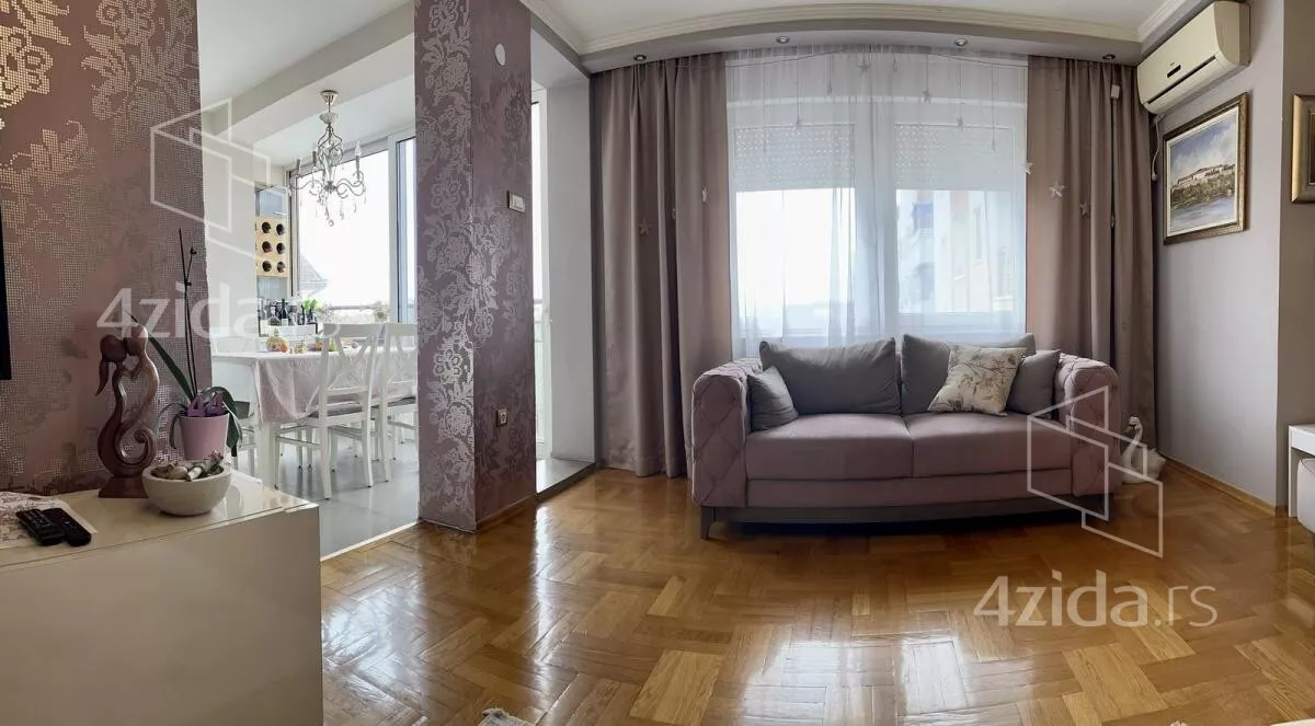 Četvoroiposoban stan | 4zida