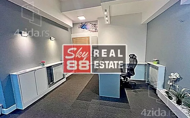 Poslovni prostor | 4zida